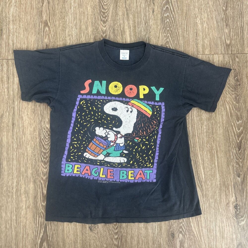 Snoopy Beagle Beat Vtg Rasta Reggae T-Shirt M Jamaican Peanuts